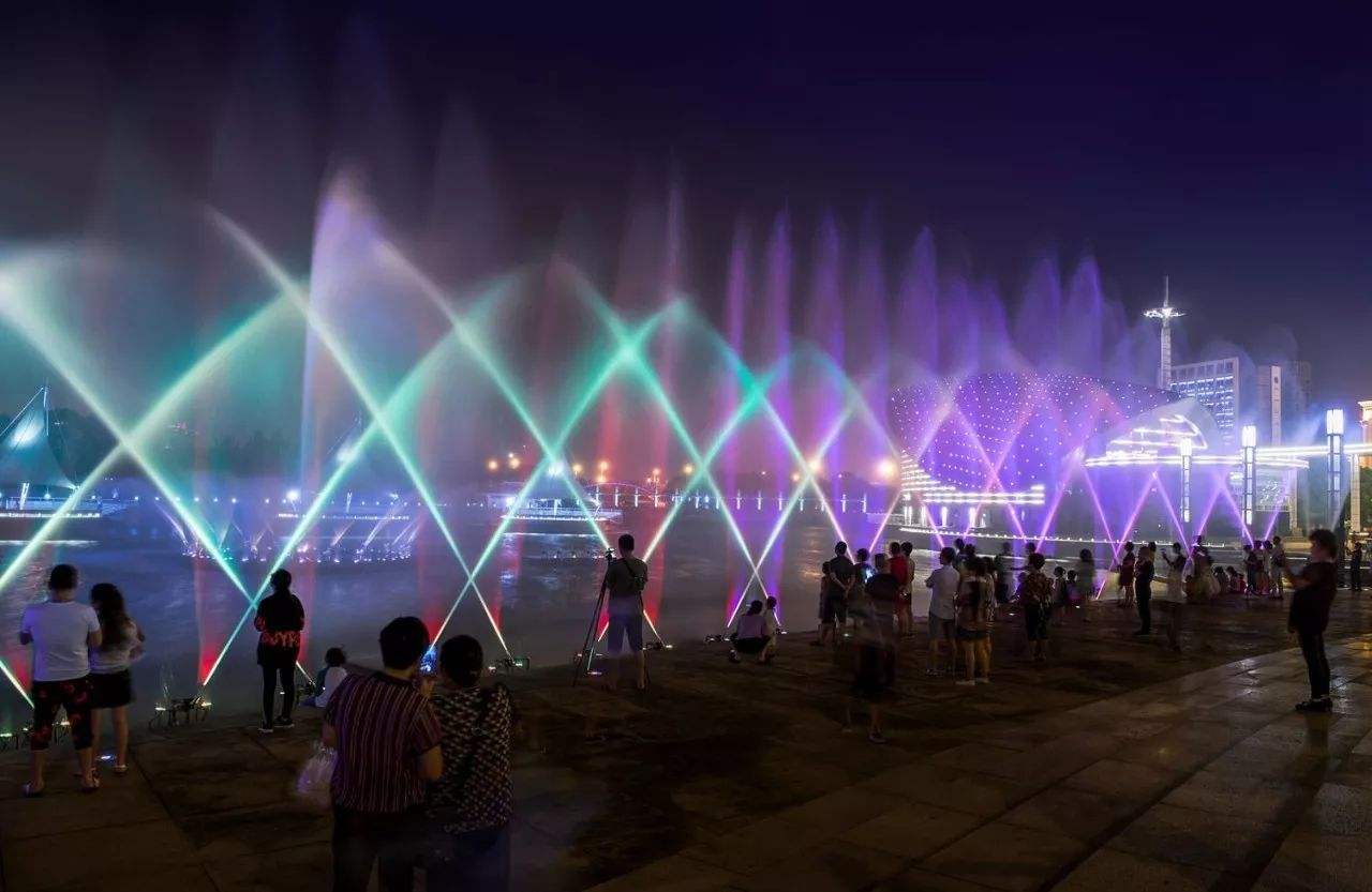 大型喷泉工程平塘县音乐喷泉